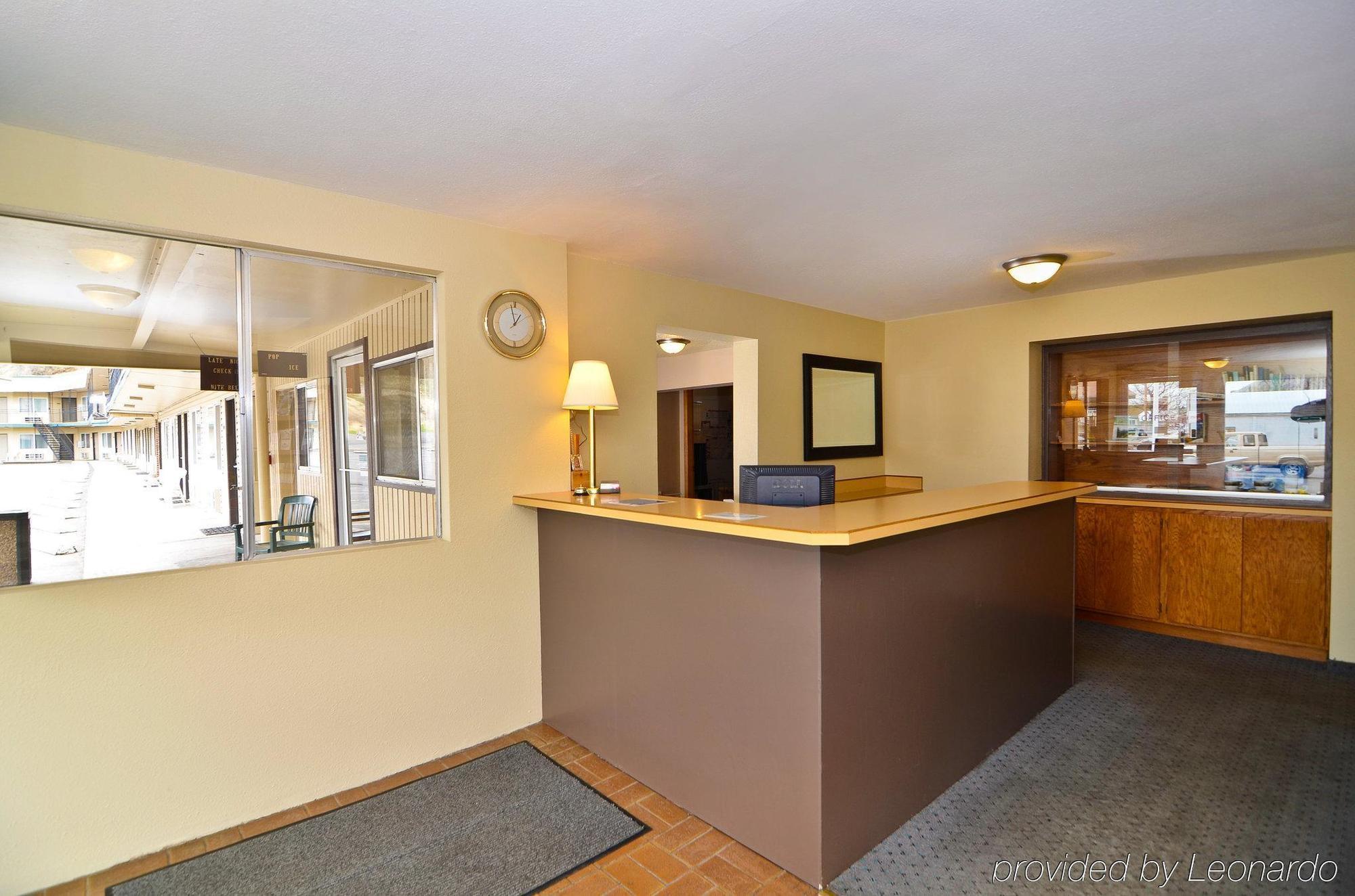 Sunset Inn - John Day Interior photo