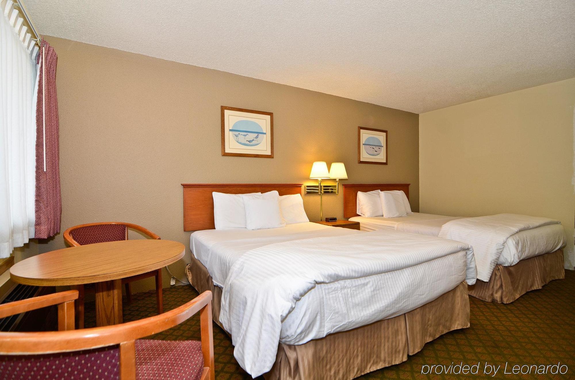 Sunset Inn - John Day Room photo